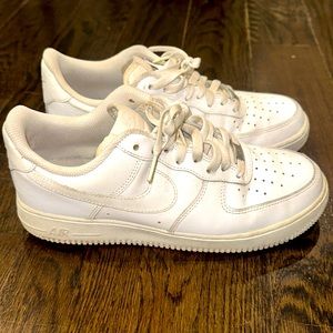 Women’s Nike Air Force 1
